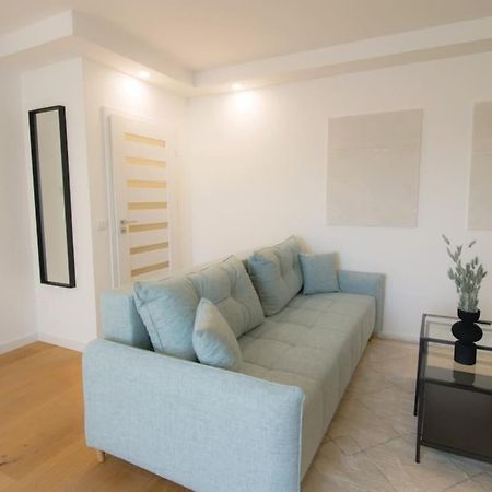 Charming Apartment In Heart Of Vienna L Jos20 Bagian luar foto