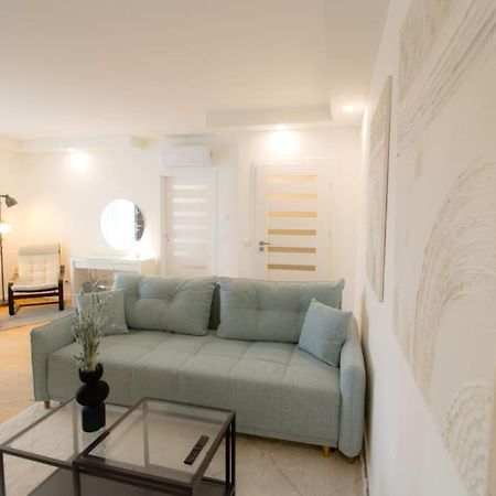 Charming Apartment In Heart Of Vienna L Jos20 Bagian luar foto