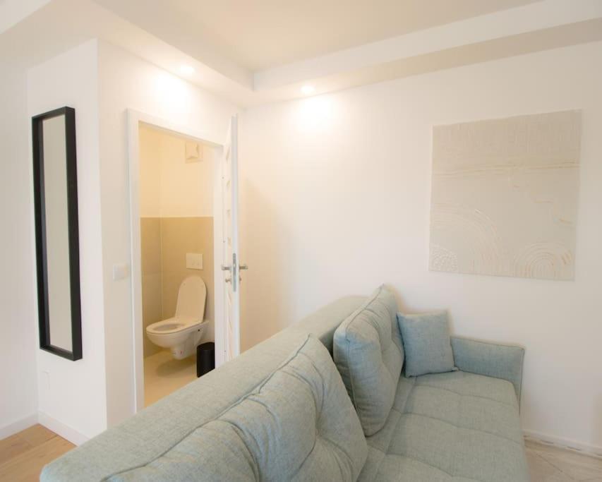 Charming Apartment In Heart Of Vienna L Jos20 Bagian luar foto