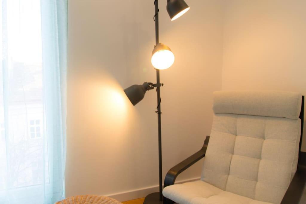 Charming Apartment In Heart Of Vienna L Jos20 Bagian luar foto